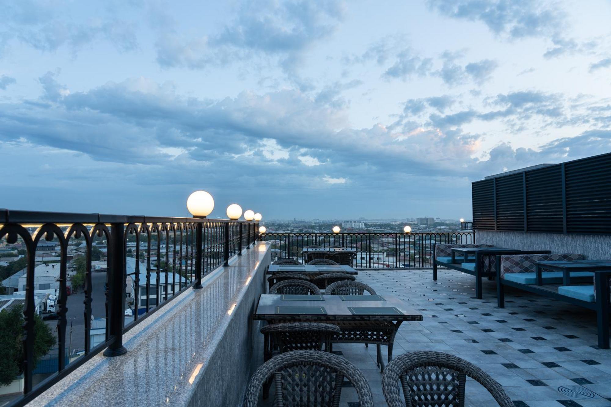 Shamsan Airport Hotel Tachkent Extérieur photo