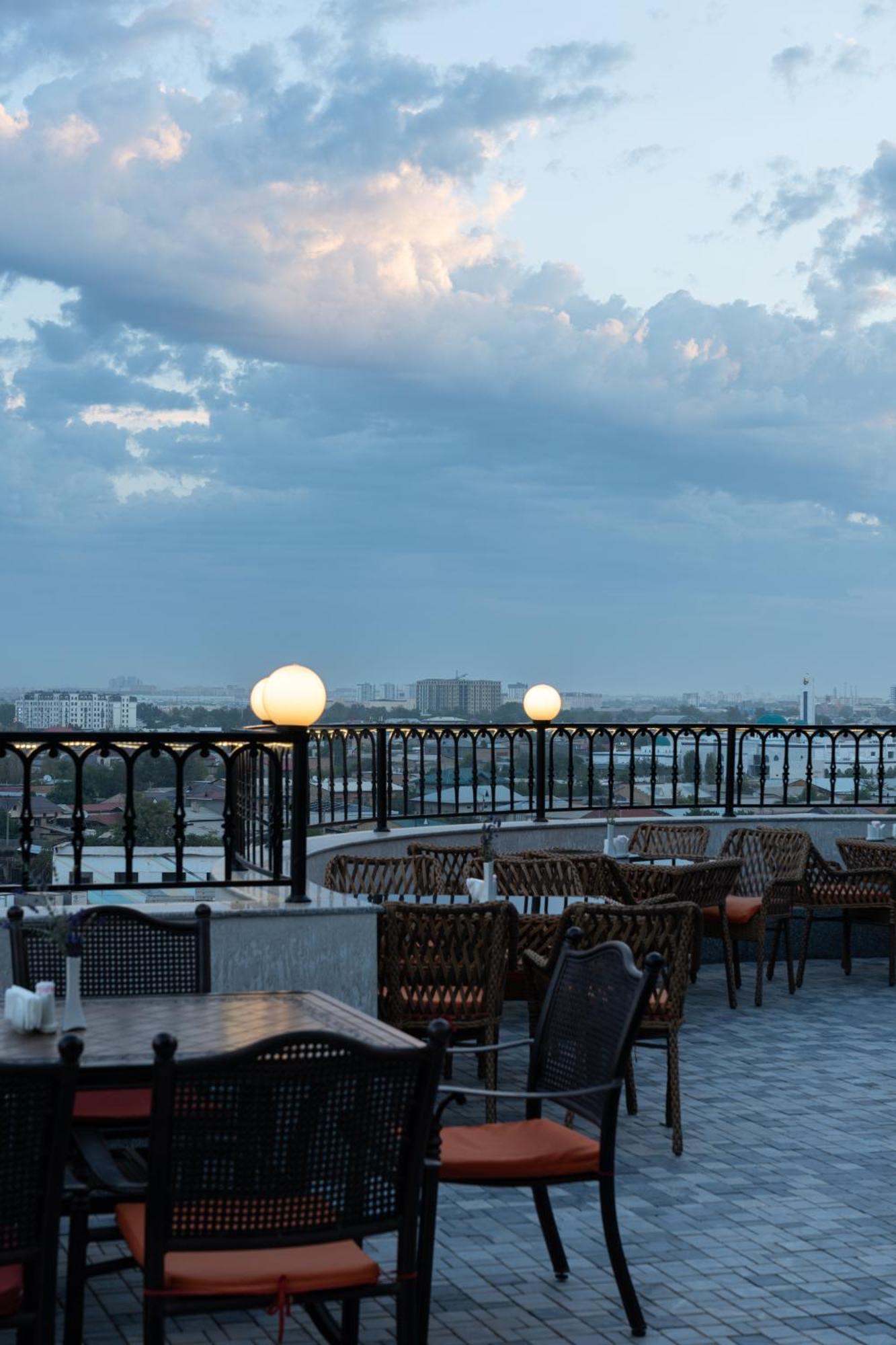 Shamsan Airport Hotel Tachkent Extérieur photo