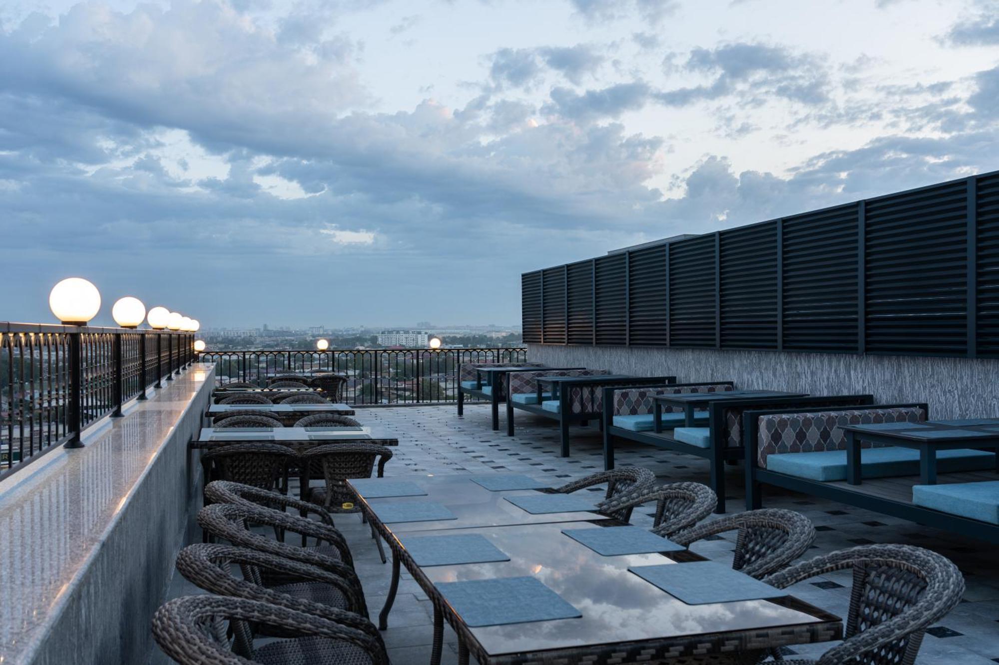 Shamsan Airport Hotel Tachkent Extérieur photo